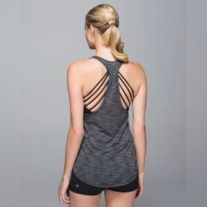 Lululemon 105 F Singlet